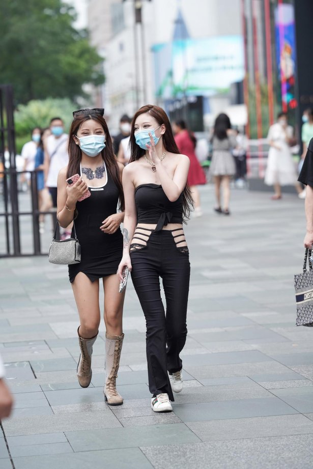 精选街拍作品 NO.5035 魅力暗黑风[96P/342MB]-萌图网