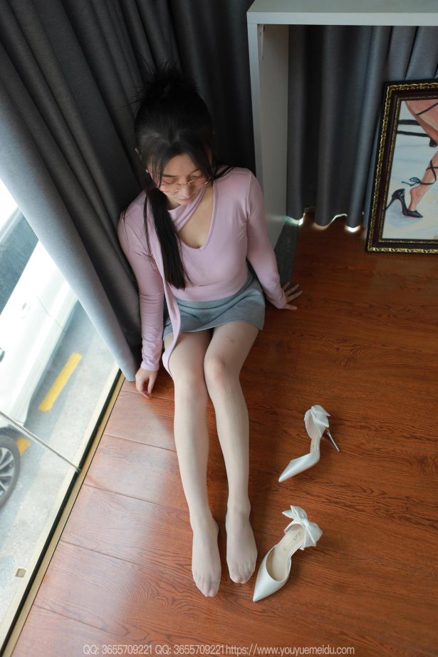 [IESS异思趣向] 2025.03.04 丝享家1992：秋秋《薄如蝉翼》[87P/69MB]-萌图网