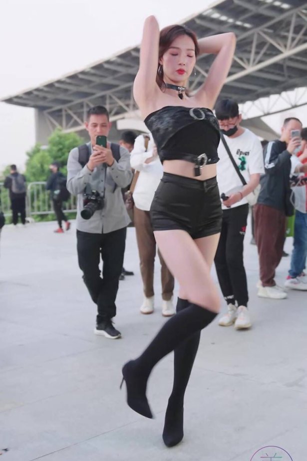 NO.0908 2023 广州车展 Racing Model 车模抖音网红随拍108[1V/256MB]-萌图网