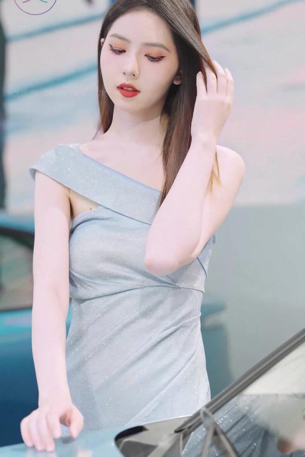 NO.0816 2023 广州车展 Racing Model 车模抖音网红随拍68[1V/282MB]-萌图网