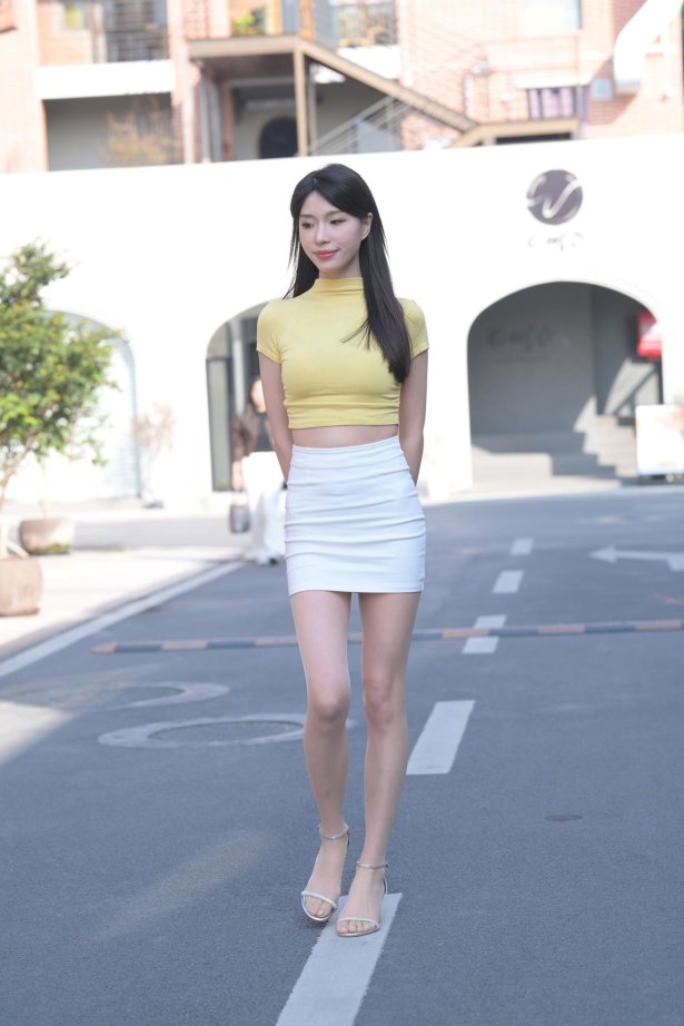 精选街拍作品 NO.5404 不吃鸡蛋街拍作品 - 白开水加冰[1001P/1.72GB]-萌图网