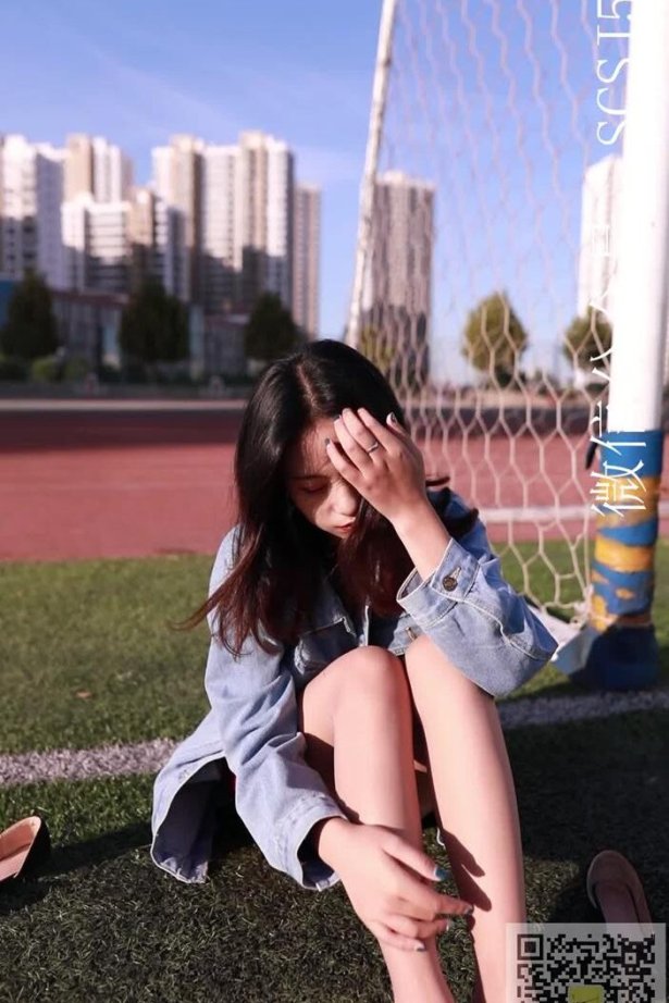 [LSS山茶摄影]丝足视频 NO.039[1V/152MB]-萌图网