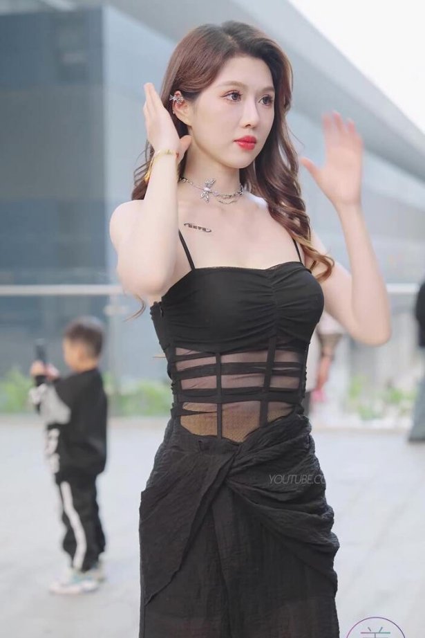 NO.1045 2024 深圳改装车展 Auto Salon 车模抖音网红随拍 57[1V/188MB]-萌图网