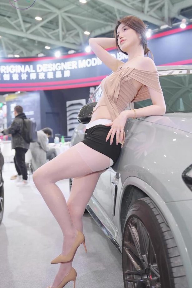 NO.1081 2024 深圳改装车展 Auto Salon 车模抖音网红随拍 77[1V/335MB]-萌图网